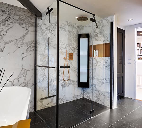 Badkamer met inloopdouche