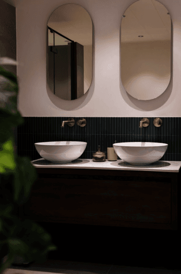 5 zomerse stylingtips voor de keuken en badkamer