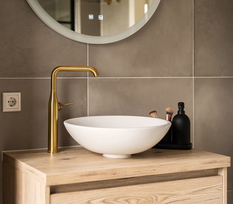 Kit en voegranden in de badkamer