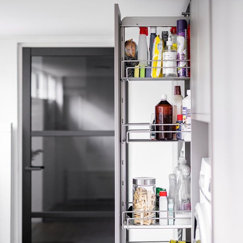 Apothekerskast in de bijkeuken