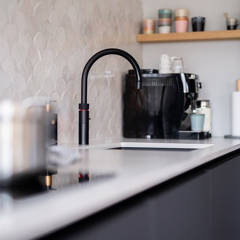 Kokend water kraan in keuken