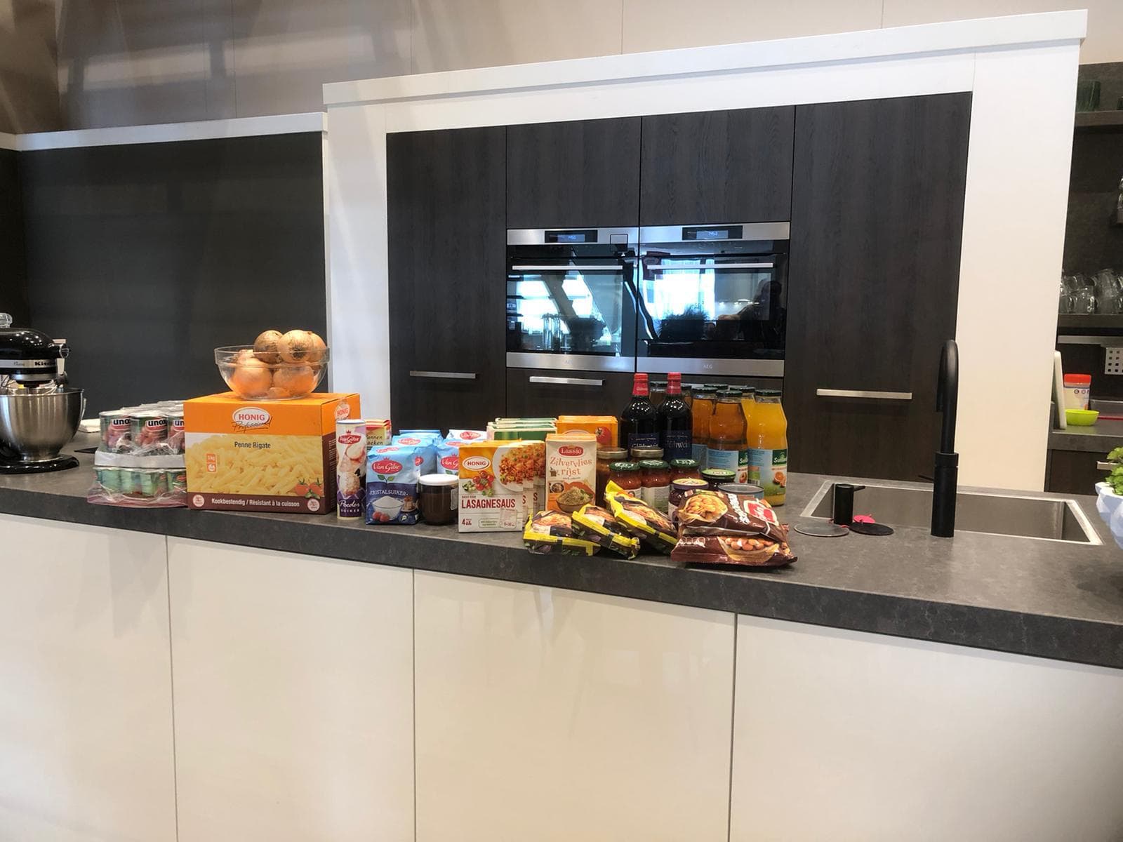 Brugman steunt de voedselbank!