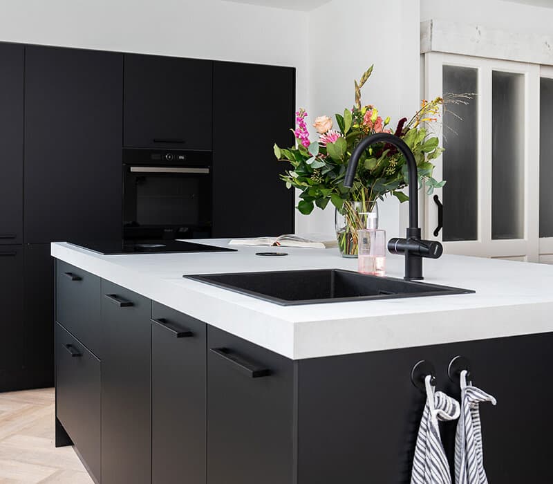 Planten en bloemen in de keuken