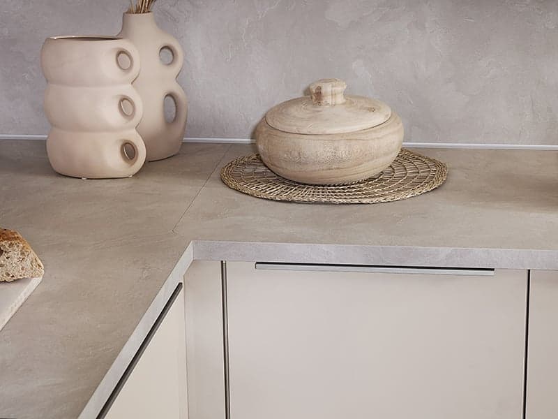 Trend: natuurlijke tinten in de keuken en badkamer