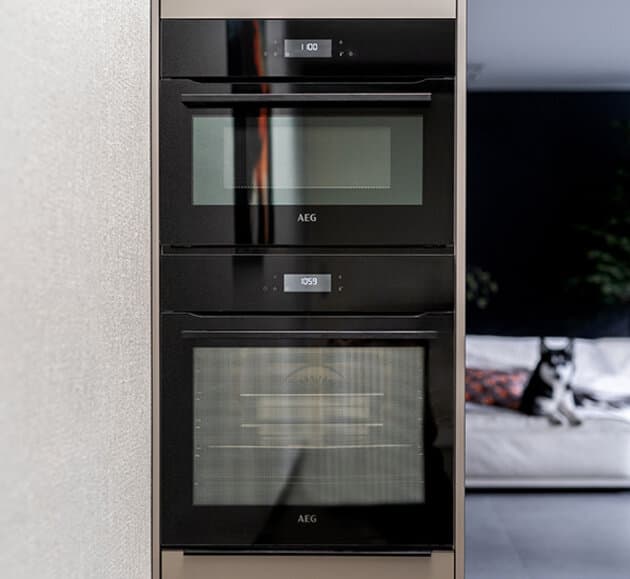 Oven