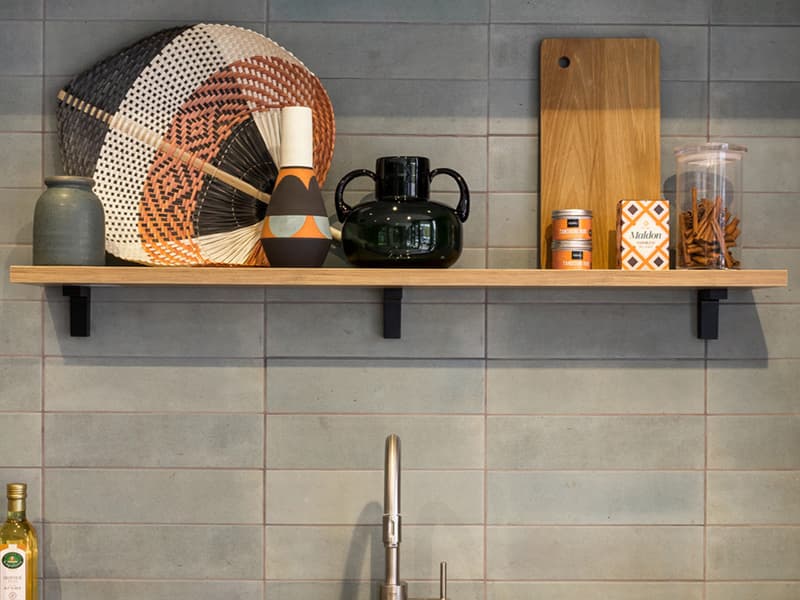 Wandplank in keuken